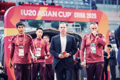 沪媒：条条框框束缚国足选帅致屡屡失败，未从球员角度进行考虑