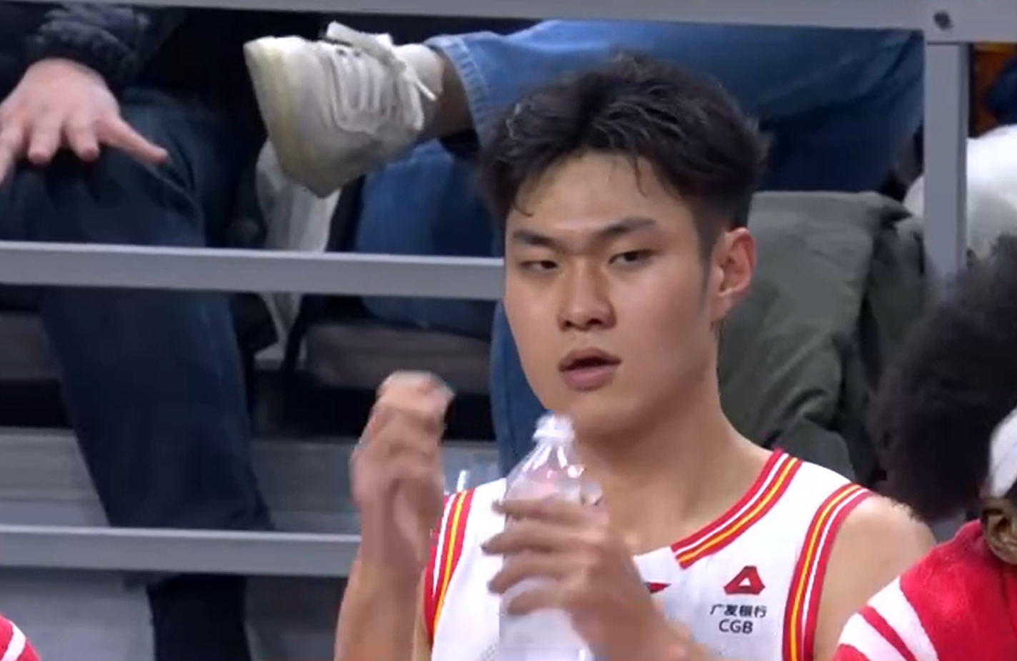 深圳队锋线小将感恩杜锋：杜导水平CBA顶尖，教练会了我很多