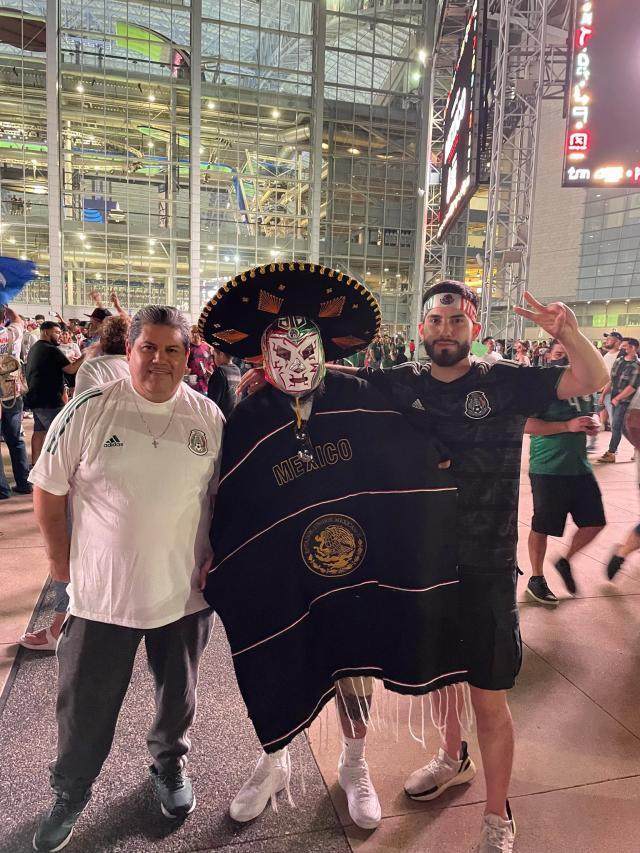 1622357240195059665.jpg 99.jpg